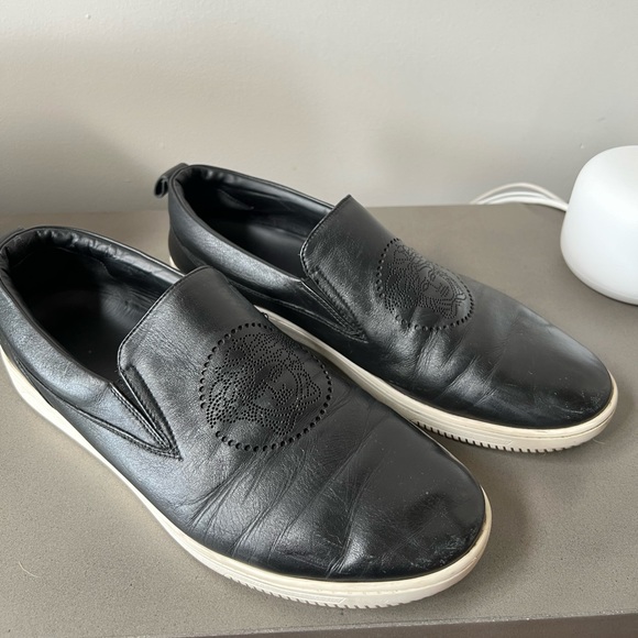 Versace leather slip ins in size 13 - Picture 8 of 8